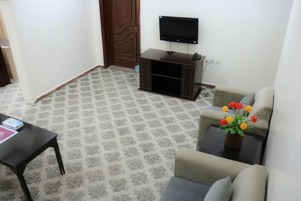 Al Farhan Hotel Suites Эр-Рияд Экстерьер фото
