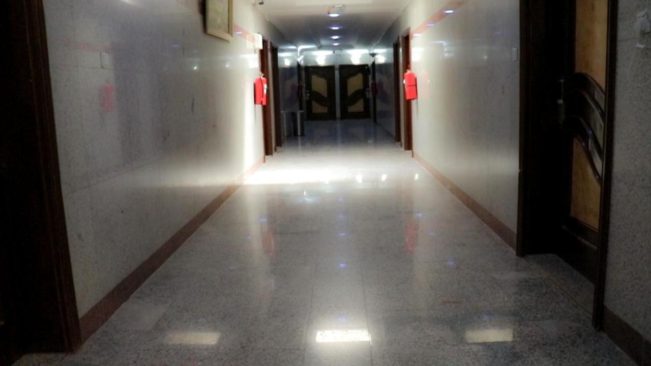 Al Farhan Hotel Suites Эр-Рияд Экстерьер фото