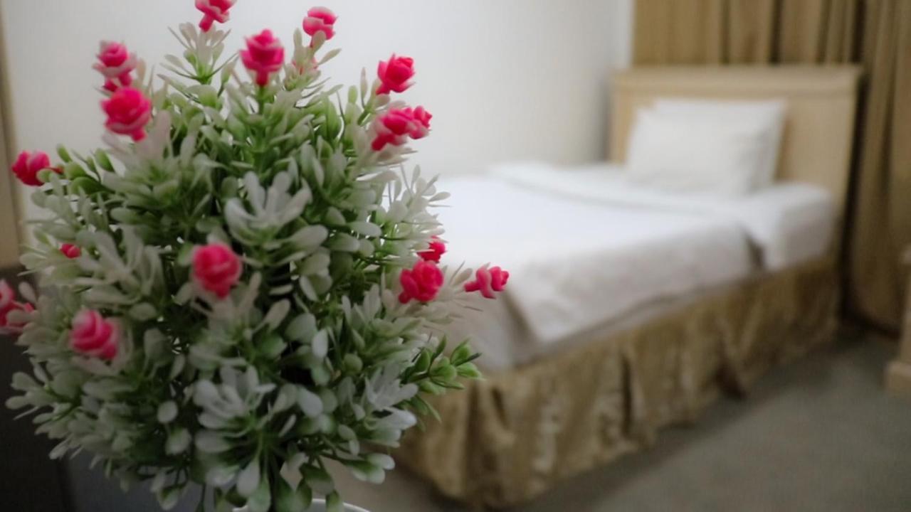 Al Farhan Hotel Suites Эр-Рияд Экстерьер фото