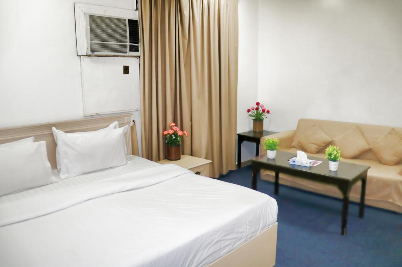 Al Farhan Hotel Suites Эр-Рияд Экстерьер фото